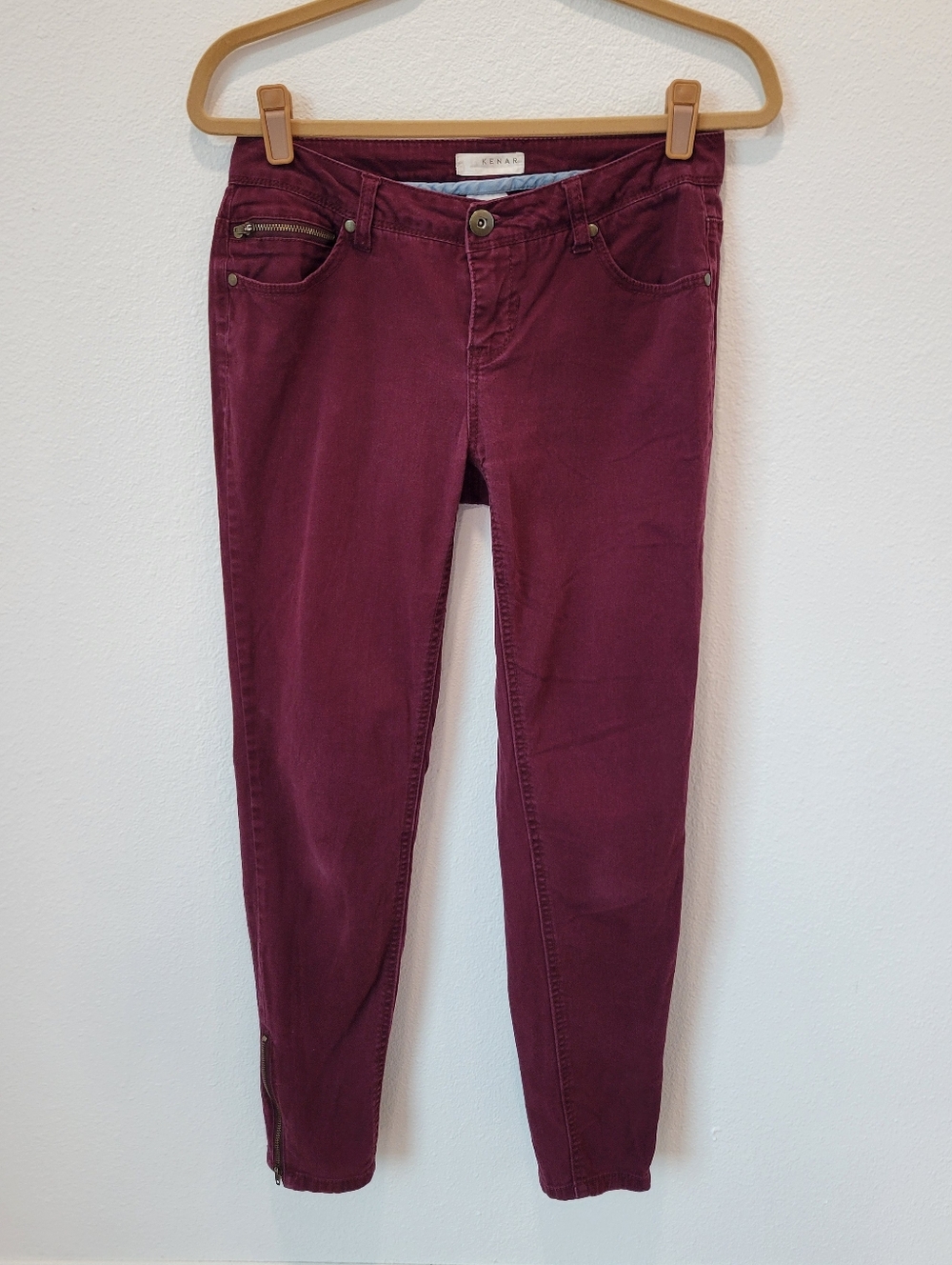 Kenar Maroon‎ Skinny Jeans Womens Size 2 Zipper Detail